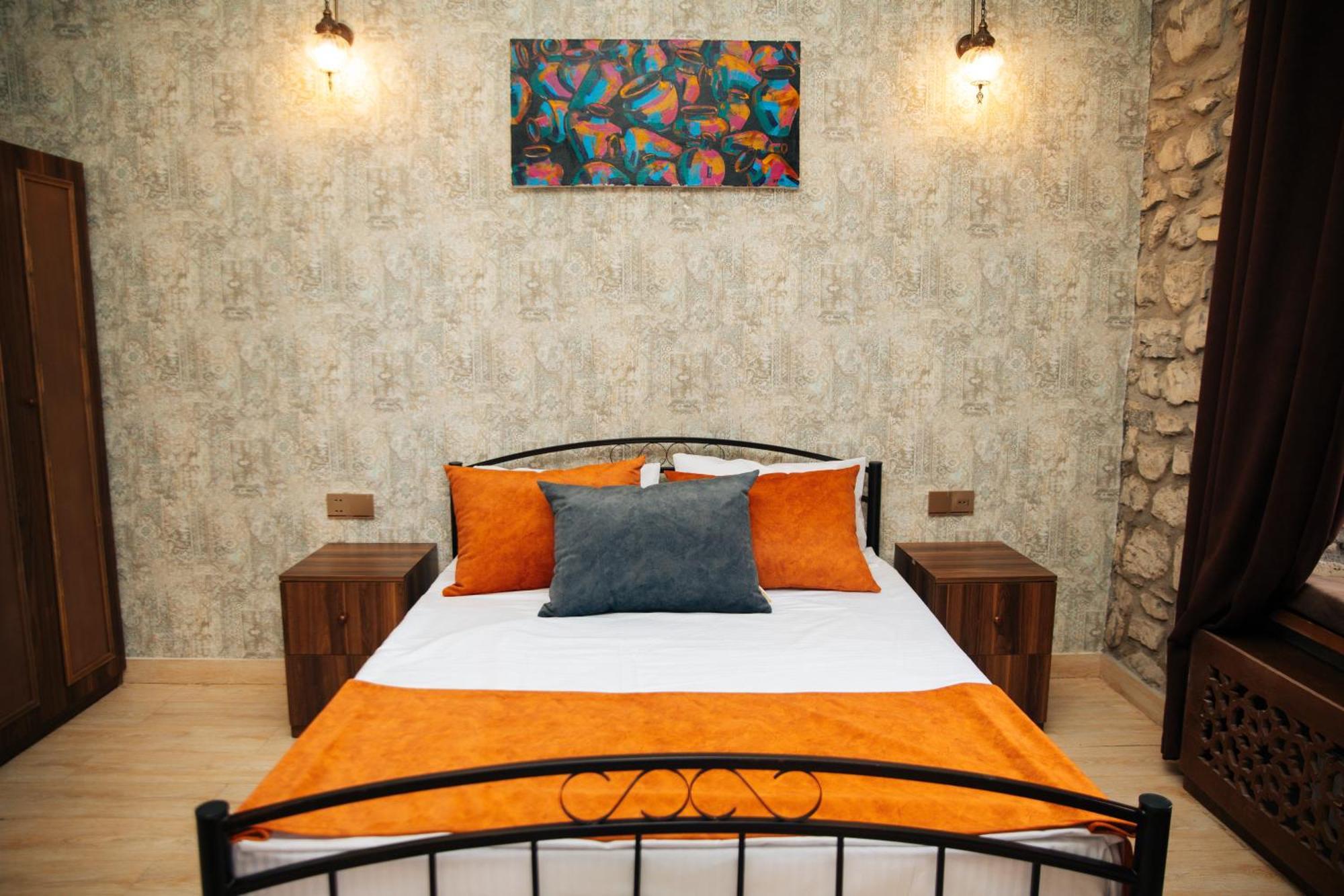Art Hotel By Abad Guest Şǝki Zewnętrze zdjęcie